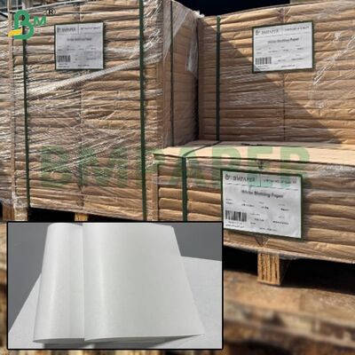 35gsm 38gsm MG ব্লিচড ক্রাফট পেপার মেশিন গ্লাসযুক্ত একতরফা চকচকে কাগজের শীট 30cm x 60cm