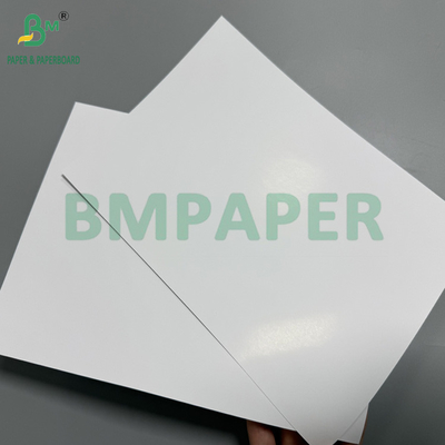 250 গ্রাম গ্লোসি লেপযুক্ত কাগজ 61x96 সেমি 70x100 সেমি মোড়ক 250 শীট রিম হোয়াইট সোফা সি 2 এস আর্ট পেপার