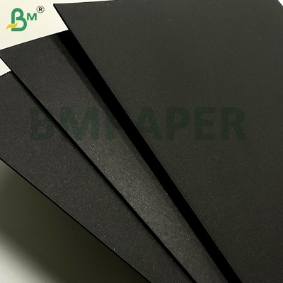 300g 400g মুদ্রণযোগ্যতা ভাঁজ প্রতিরোধের হার্ডকভার বইয়ের জন্য ডাবল পার্শ্বযুক্ত কালো কার্ডবোর্ড কভার ব্যবসা কার্ড