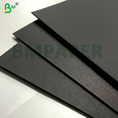 300g 400g মুদ্রণযোগ্যতা ভাঁজ প্রতিরোধের হার্ডকভার বইয়ের জন্য ডাবল পার্শ্বযুক্ত কালো কার্ডবোর্ড কভার ব্যবসা কার্ড