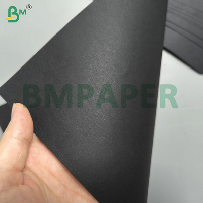 75gsm কালো রঙের ক্রাফট মোড়ক কাগজ মসৃণ ম্যাট সারফেস