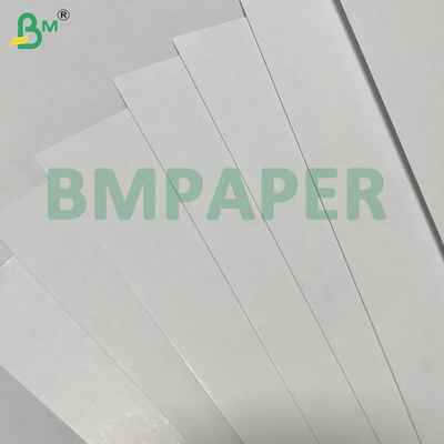 300gsm 320gsm 50*70cm উচ্চ - দৃঢ়তা সম্পন্ন দ্বিমুখী চকচকে প্রলেপযুক্ত কালো / নীল কোর গেম কার্ড খেলার কাগজ