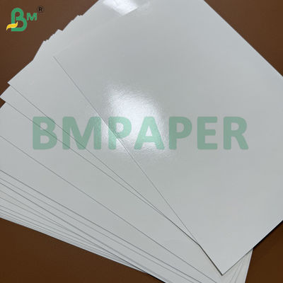 230gsm কাপস্টক কাগজ + 15g এক দিক PE কোটিং 60 X 40cm শীট