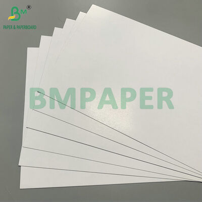 উচ্চ দৃঢ়তা সম্পন্ন ৩৩০ গ্রাম কালো নীল কোর গেম কার্ড স্টক, উন্নত গুণমান
