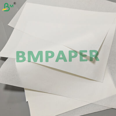 খাবার মোড়ানোর জন্য 40gsm 60gsm সাদা গ্রীসপ্রুফ পেপার রোল 1200mm PFAS ফ্রি