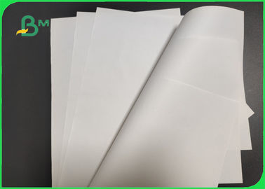 আইএসও এসজিএস অনুমোদিত 42 45 48gsm হোয়াইট জার্নাল পেপার জন্য সংবাদপত্র মসৃণ