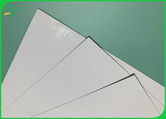 শুভ্রতা মুদ্রণযোগ্য 350gsm ডুপ্লেক্স বোর্ডের সাথে ধূসর শীটে 70 x 100 সেমি